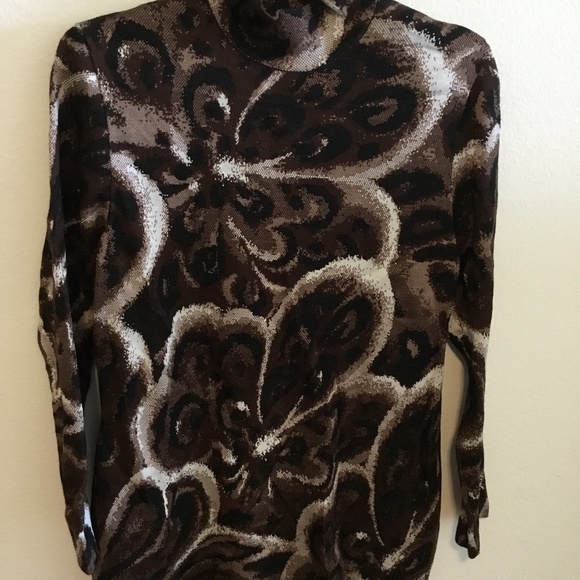 St. John Tops - St. John Sport stretchy tunic size P, new without tag